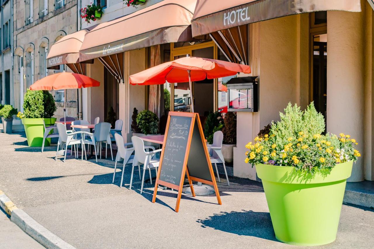 Le Commerce Dompaire Kültér fotó